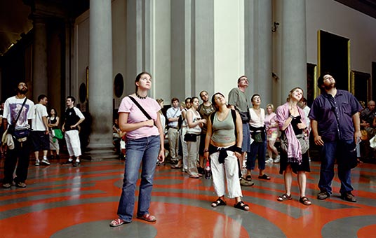 Thomas Struth's large-format photograph of affectless people milling around museum galleries